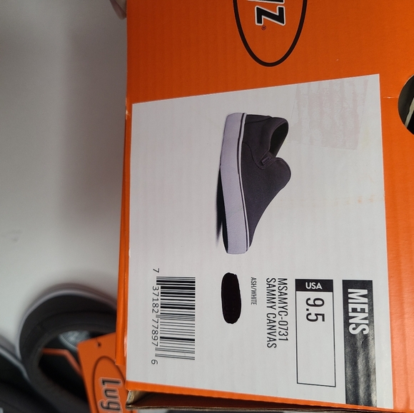 Lugz Mens Grey Sammy slip-on sneaker Size 9.5 and 8.5 - Picture 10 of 11